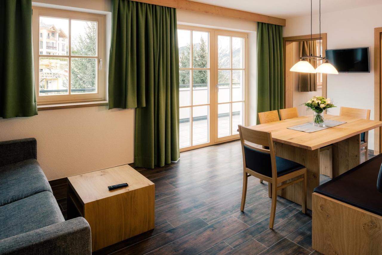 פיס Appartements Alexander מראה חיצוני תמונה